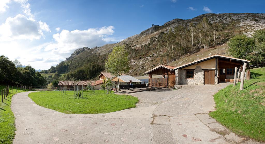 La Montana Magica Hotel Rural Vibano Екстер'єр фото